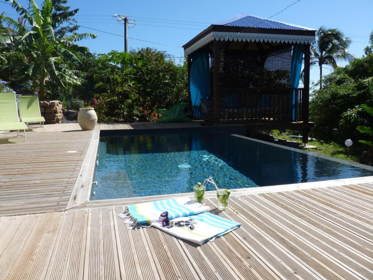 Bungalow La Tortue Bleue Bouillante Ngoại thất bức ảnh